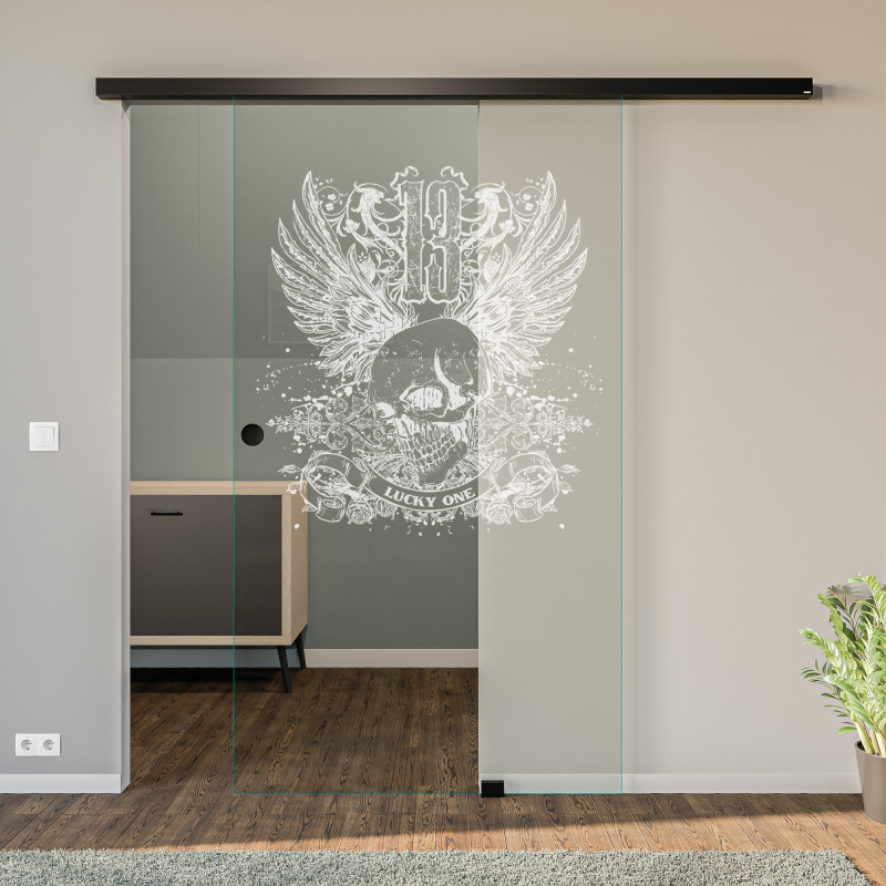 Glasschiebetür gelasert mit Motiv Glückszahl