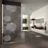 Walk In Dusche gelasert mit Motiv Wasserperlen Walk In Dusche gelasert mit Motiv Wasserperlen